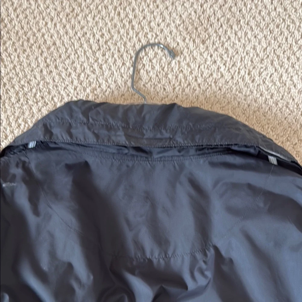 Men's Black Lacoste Jacket - Picture 8 of 10